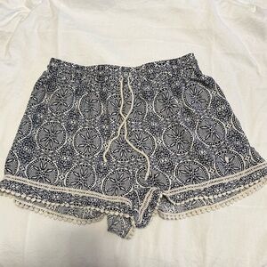 ✨5 for $20!!!✨ Pattern Shorts